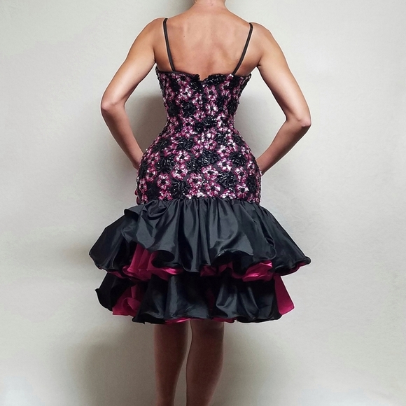 80s Vintage Alyce Designs Black Pink Sequin Floral Ruffle Bustier Mini Dress 6 - Picture 3 of 13